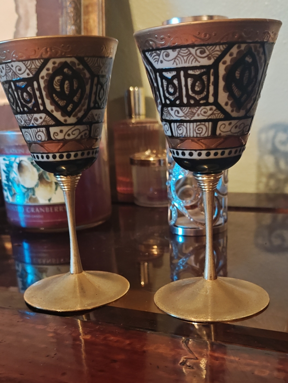 Decorative Black and Gold Etched Goblets - Home Dining
